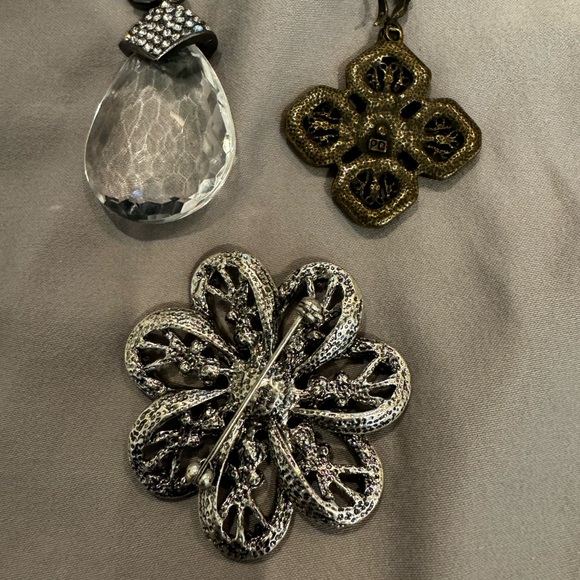 Premier Designs - Picture 2 of 2